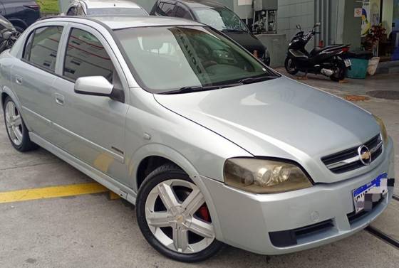 CHEVROLET ASTRA 2.0 MPFI ADVANTAGE 8V FLEX 4P MANUAL CHEVROLET ASTRA 2.0 MPFI ADVANTAGE 8V FLEX 4P MANUAL